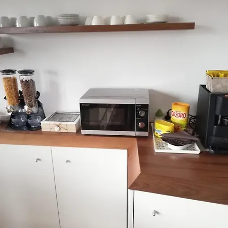 Bed & Breakfast Rosso Di Sera Naples