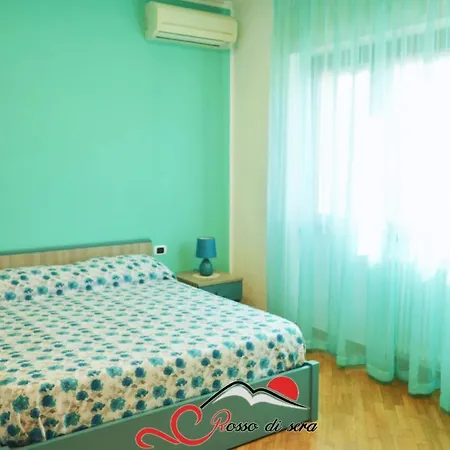 Rosso Di Sera B&B 나폴리
