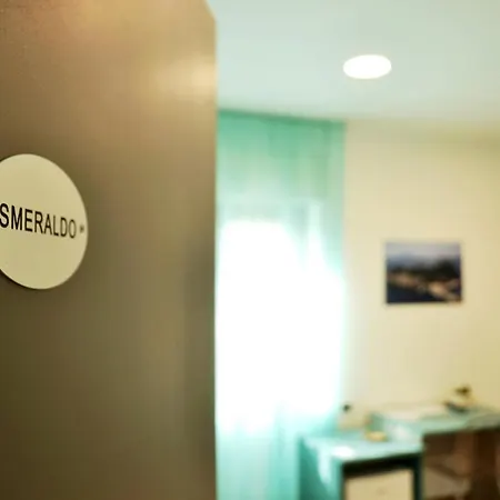 Rosso Di Sera Bed & Breakfast Naples