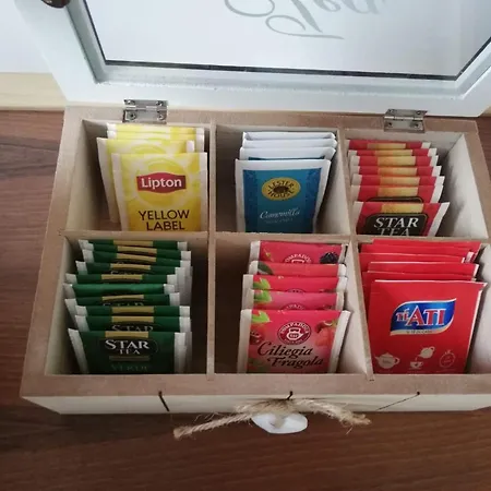 Alojamento de Acomodação e Pequeno-almoço Rosso Di Sera