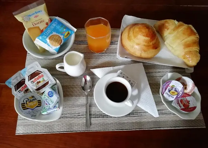 Rosso Di Sera Alojamento de Acomodação e Pequeno-almoço 4*