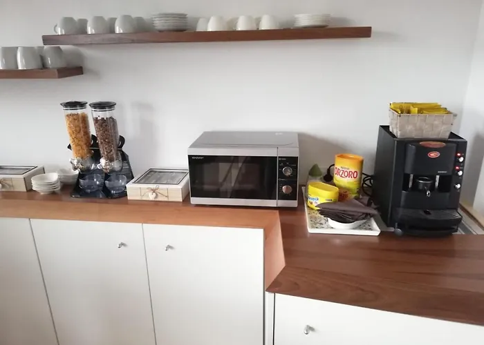 Alojamento de Acomodação e Pequeno-almoço Rosso Di Sera Nápoles