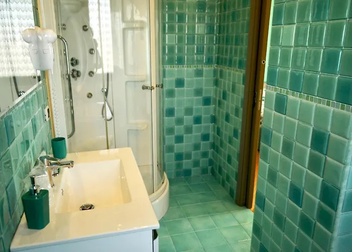 Bed & Breakfast Rosso Di Sera Naples