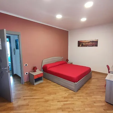 Rosso Di Sera B&B 4*